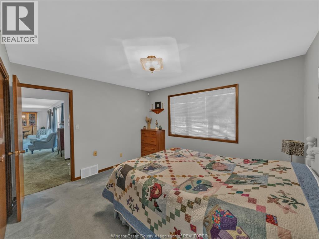 1121 Mersea Road 1 - Photo 3 of 48, Leamington, Ontario