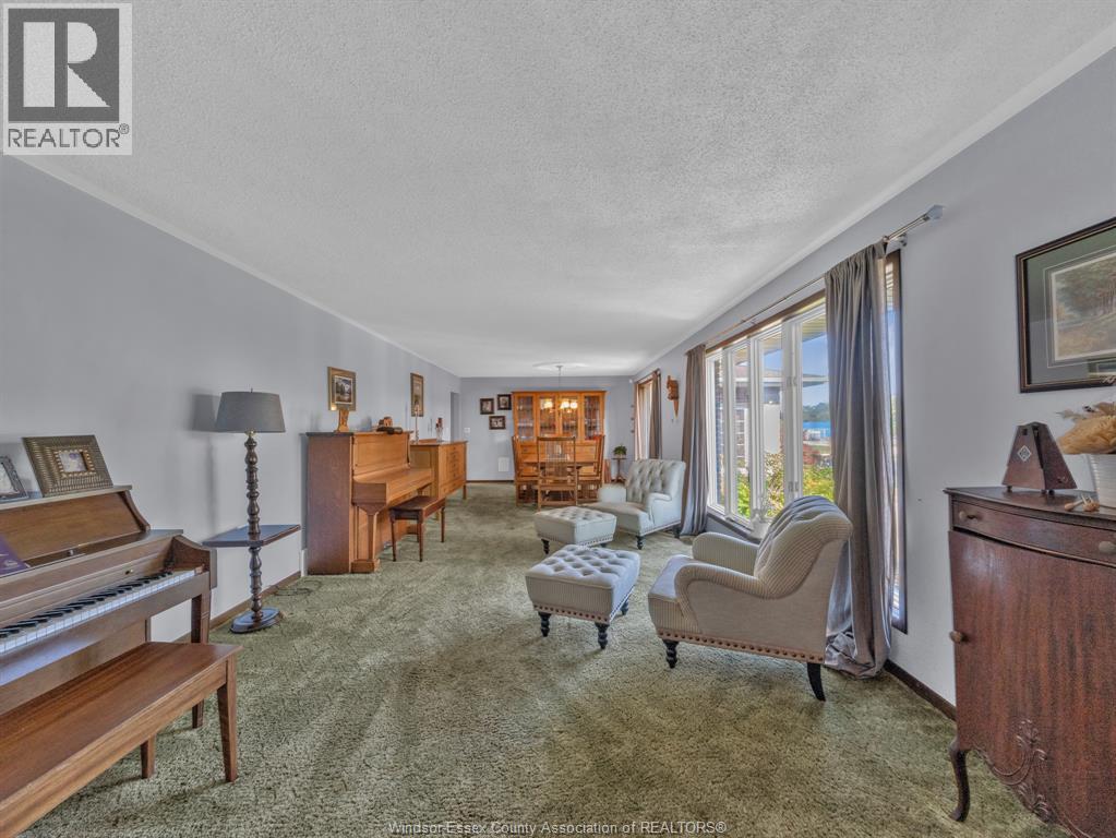 1121 Mersea Road 1 - Photo 5 of 48, Leamington, Ontario