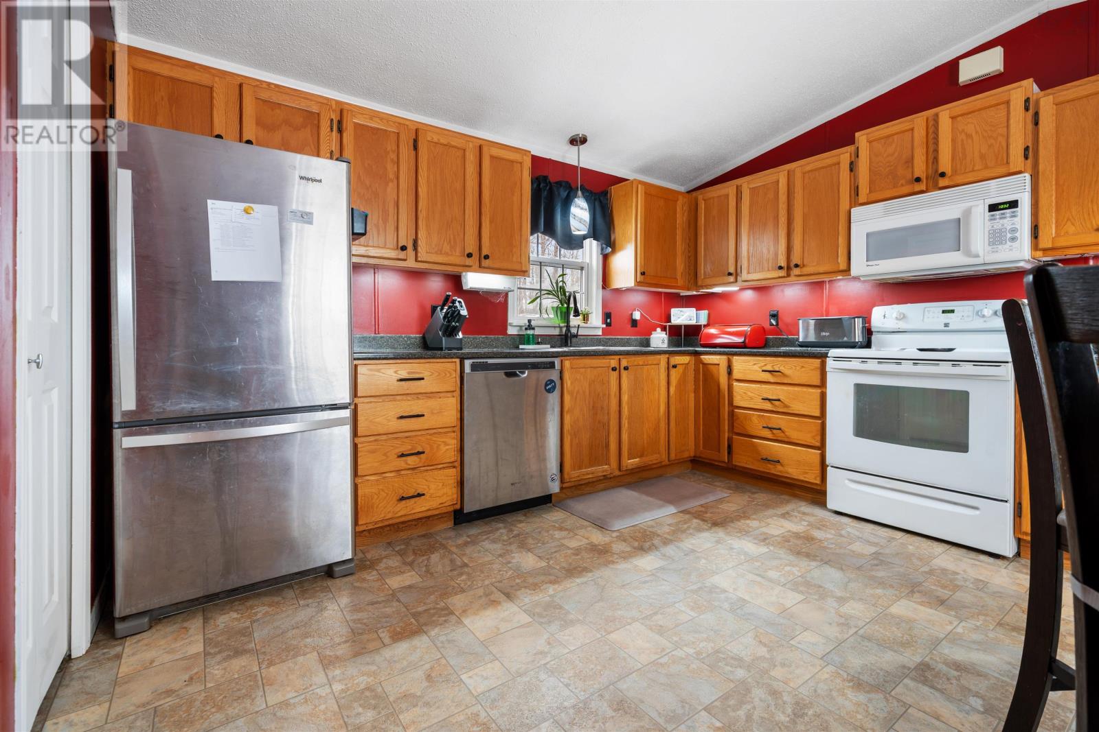 Property 21 of 40 of 16 Kimberly Court