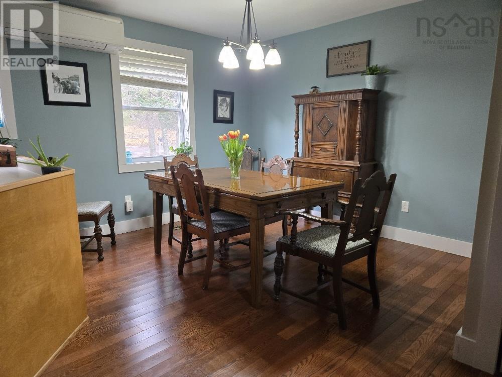 Property 6 of 30 of 62 Granville Drive