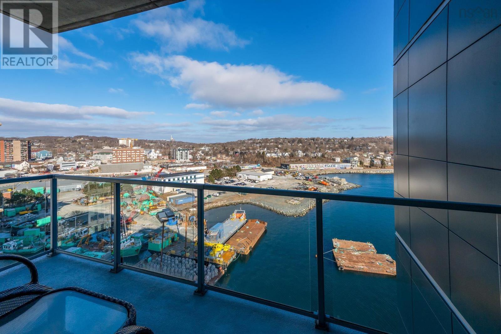 Property 35 of 48 of 1105 67 Kings Wharf Place