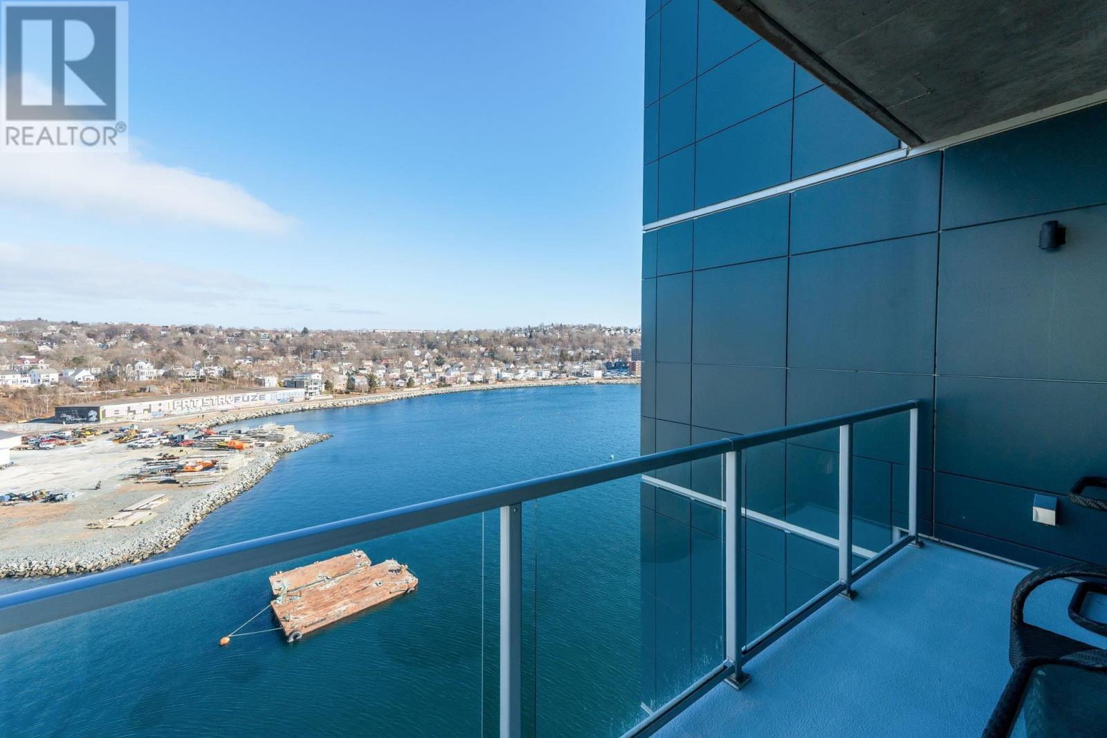 Property 36 of 48 of 1105 67 Kings Wharf Place