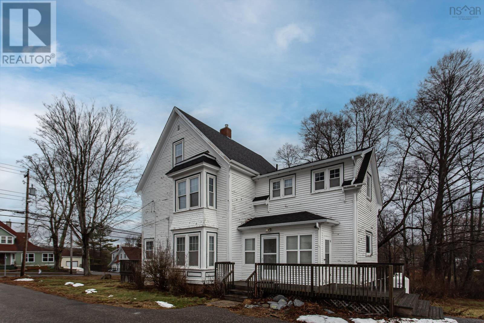 Property 7 of 27 of 206 Main Street