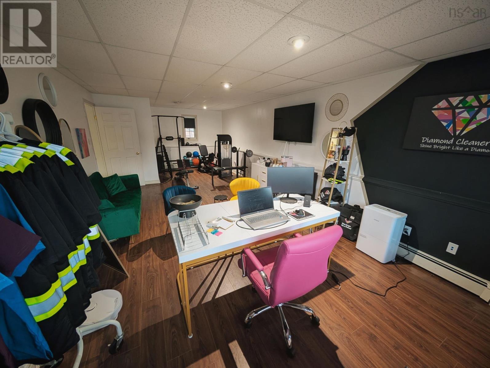 Property 26 of 30 of 1 Waye Court