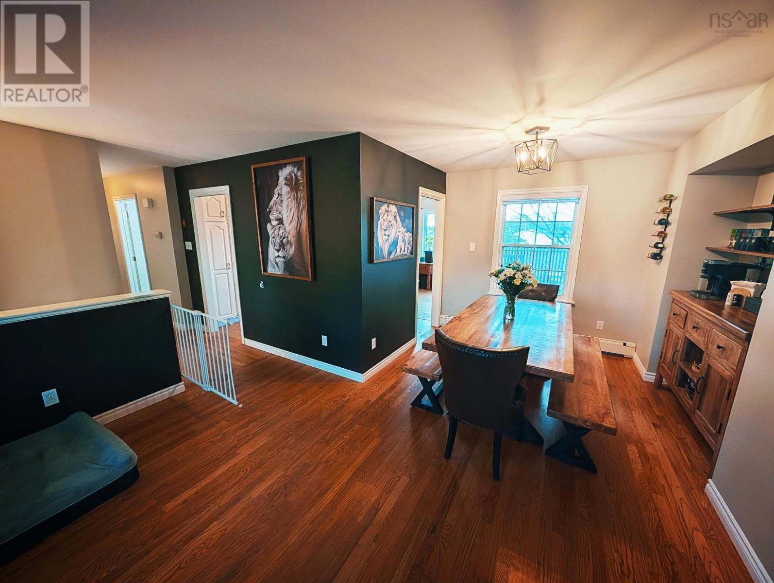 Property 18 of 30 of 1 Waye Court