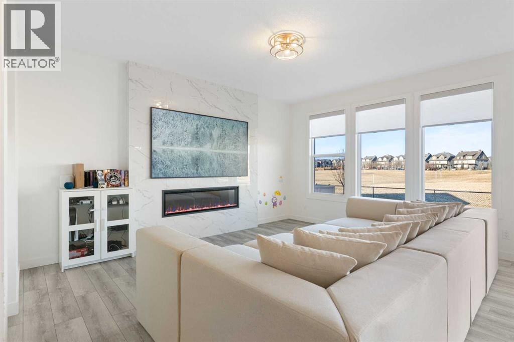 482 Clydesdale Way, Cochrane