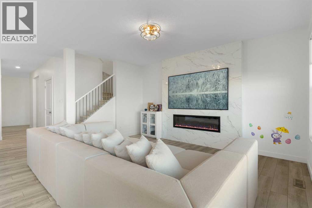 482 Clydesdale Way, Cochrane