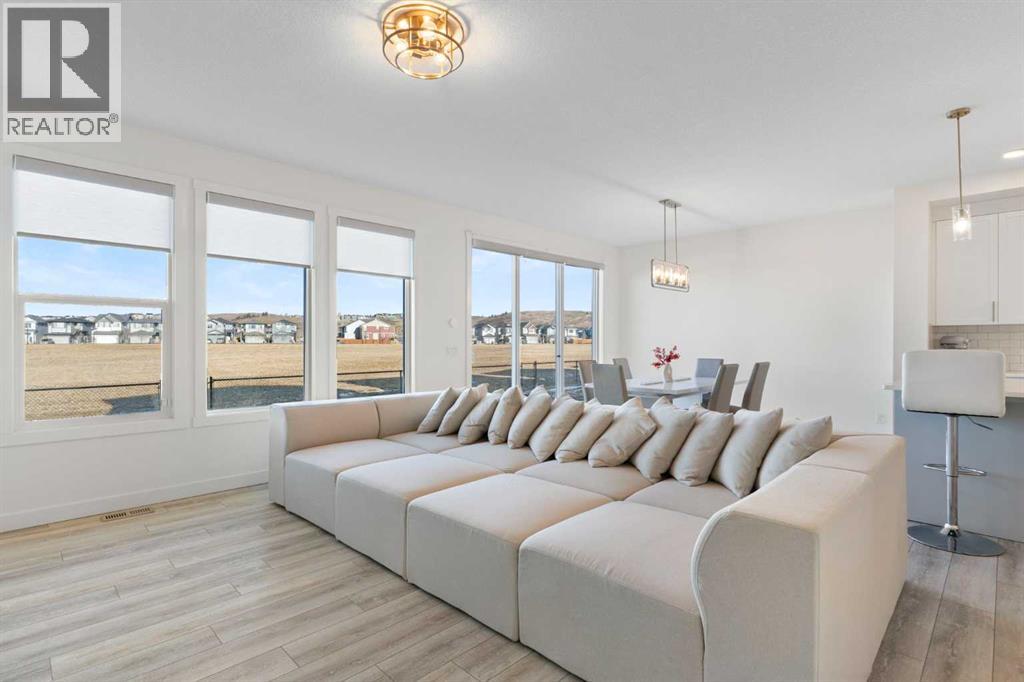 482 Clydesdale Way, Cochrane