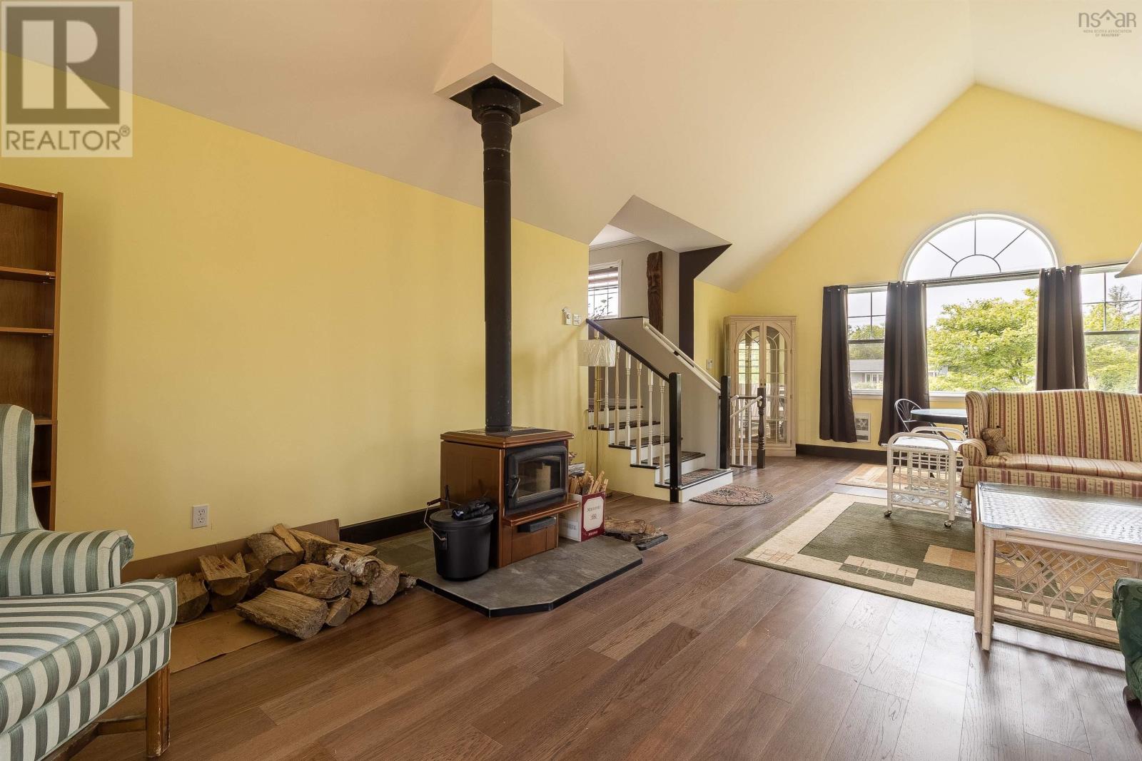 Property 20 of 48 of 113 Bear Point Road