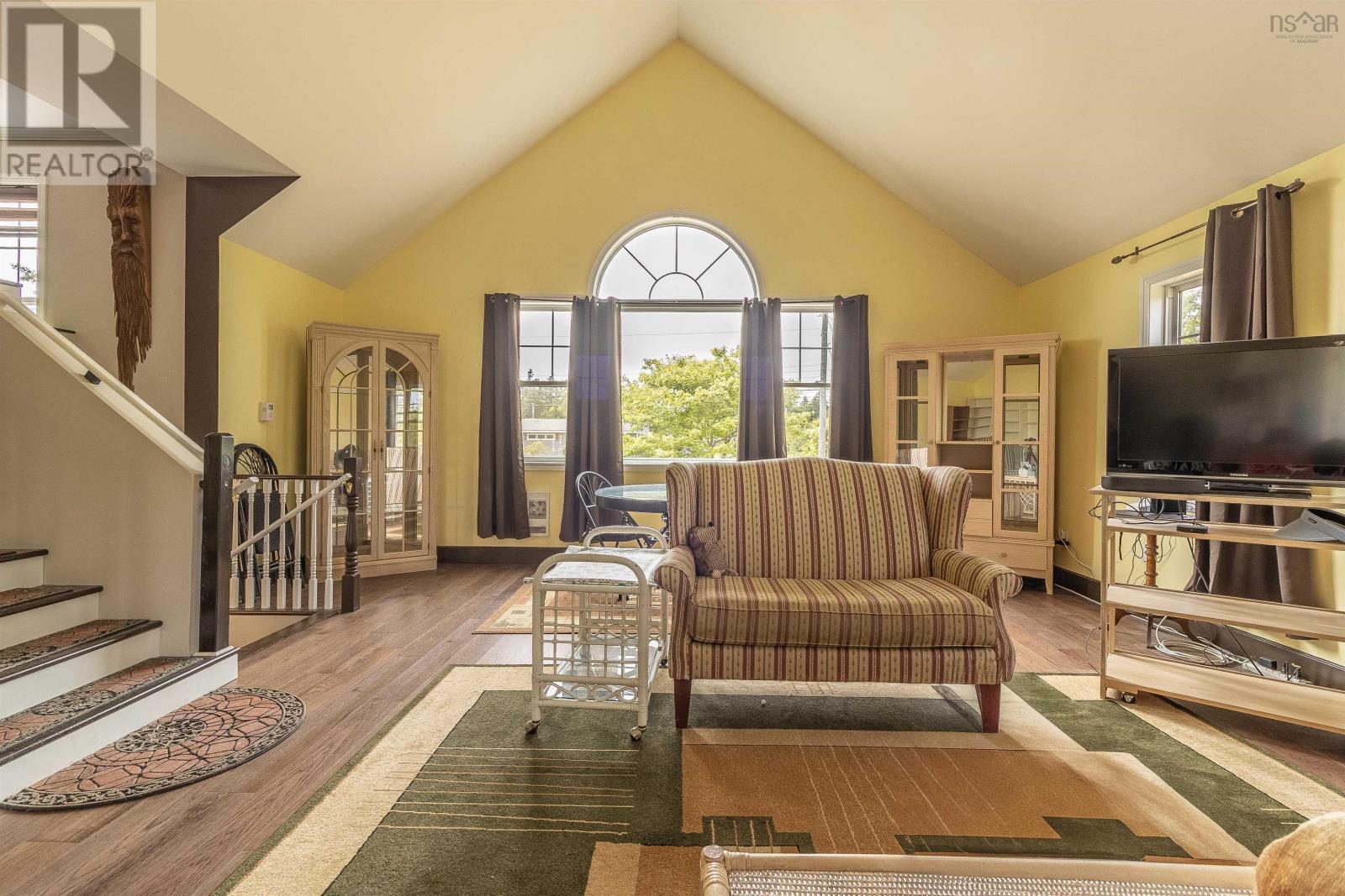 Property 22 of 48 of 113 Bear Point Road