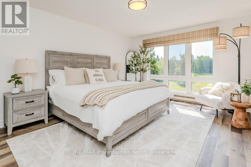 #105 33 DEERHURST GREENS - 12