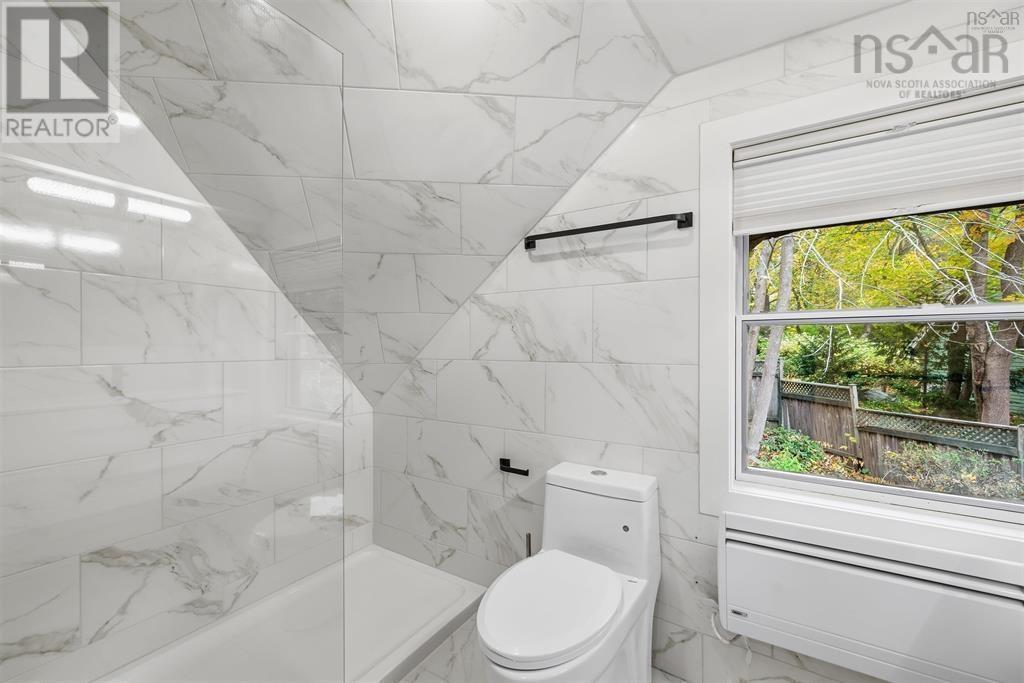 Property 27 of 49 of 680 Shore Drive