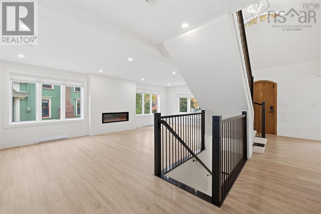 Property 28 of 49 of 680 Shore Drive