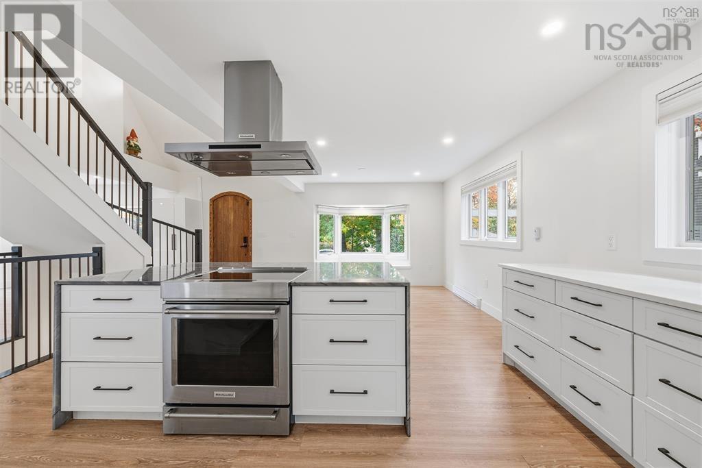 Property 8 of 49 of 680 Shore Drive