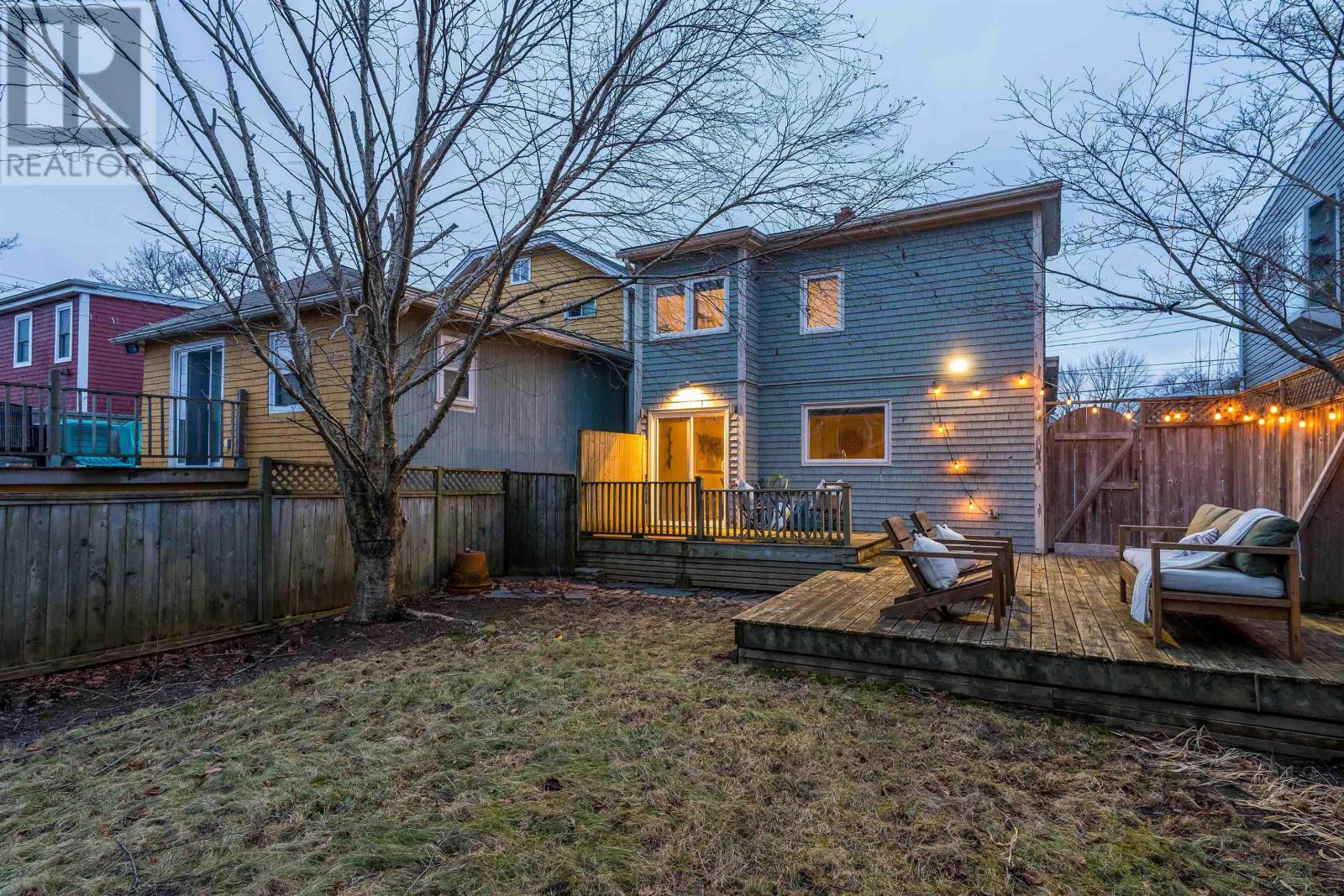 Property 40 of 49 of 6490 London Street