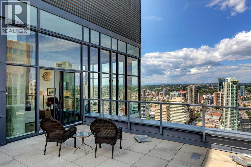 Single Family House for Sale in    Street SW Beltline Calgary 