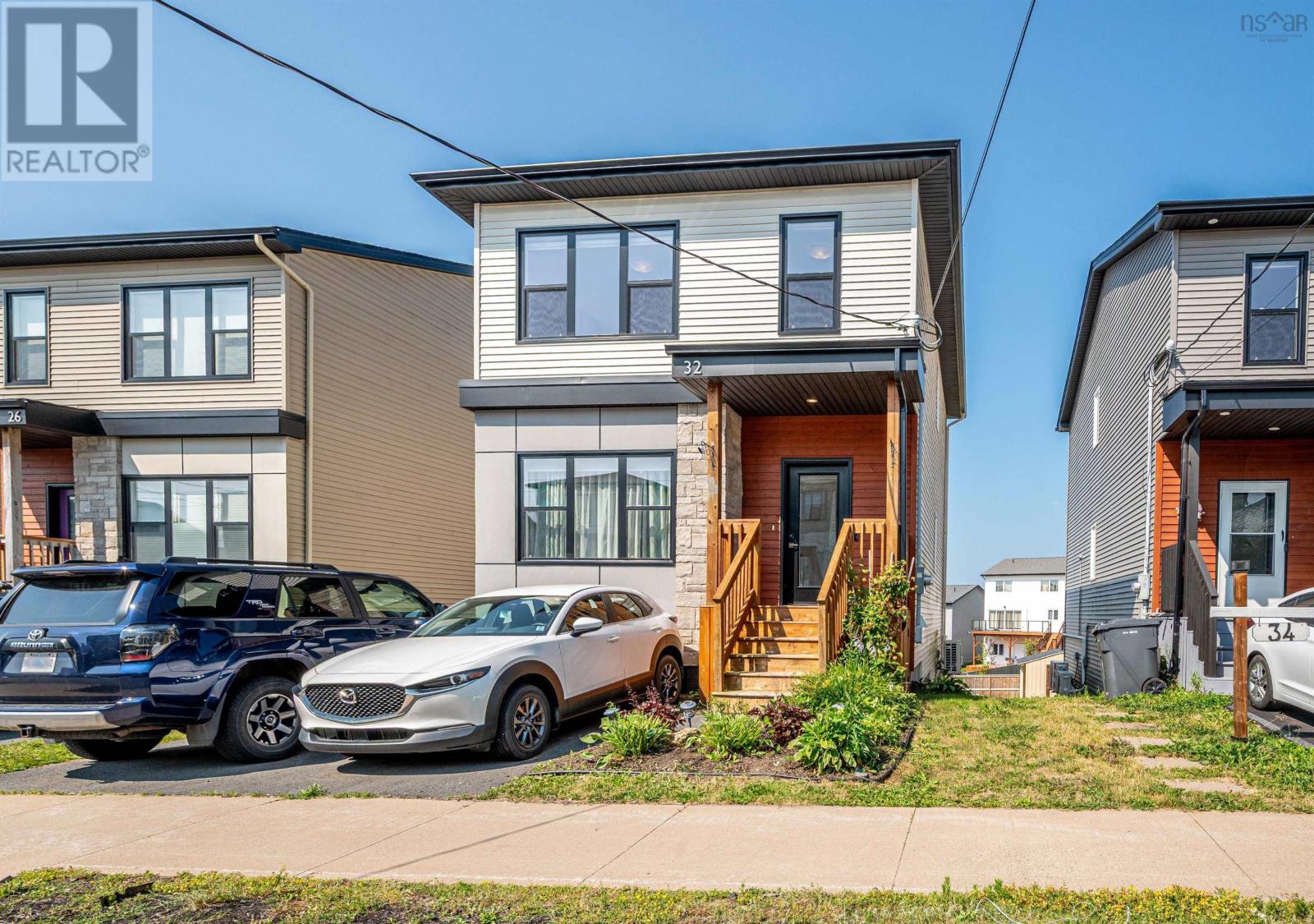 Property 3 of 50 of 32 Travertine Court