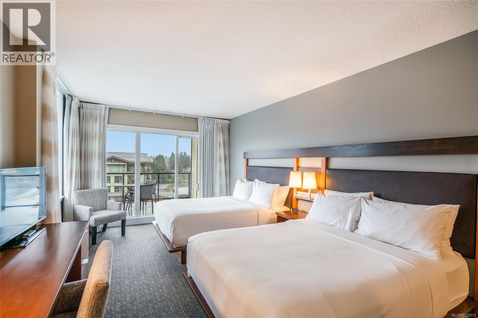 903C 181 Beachside Dr, Parksville