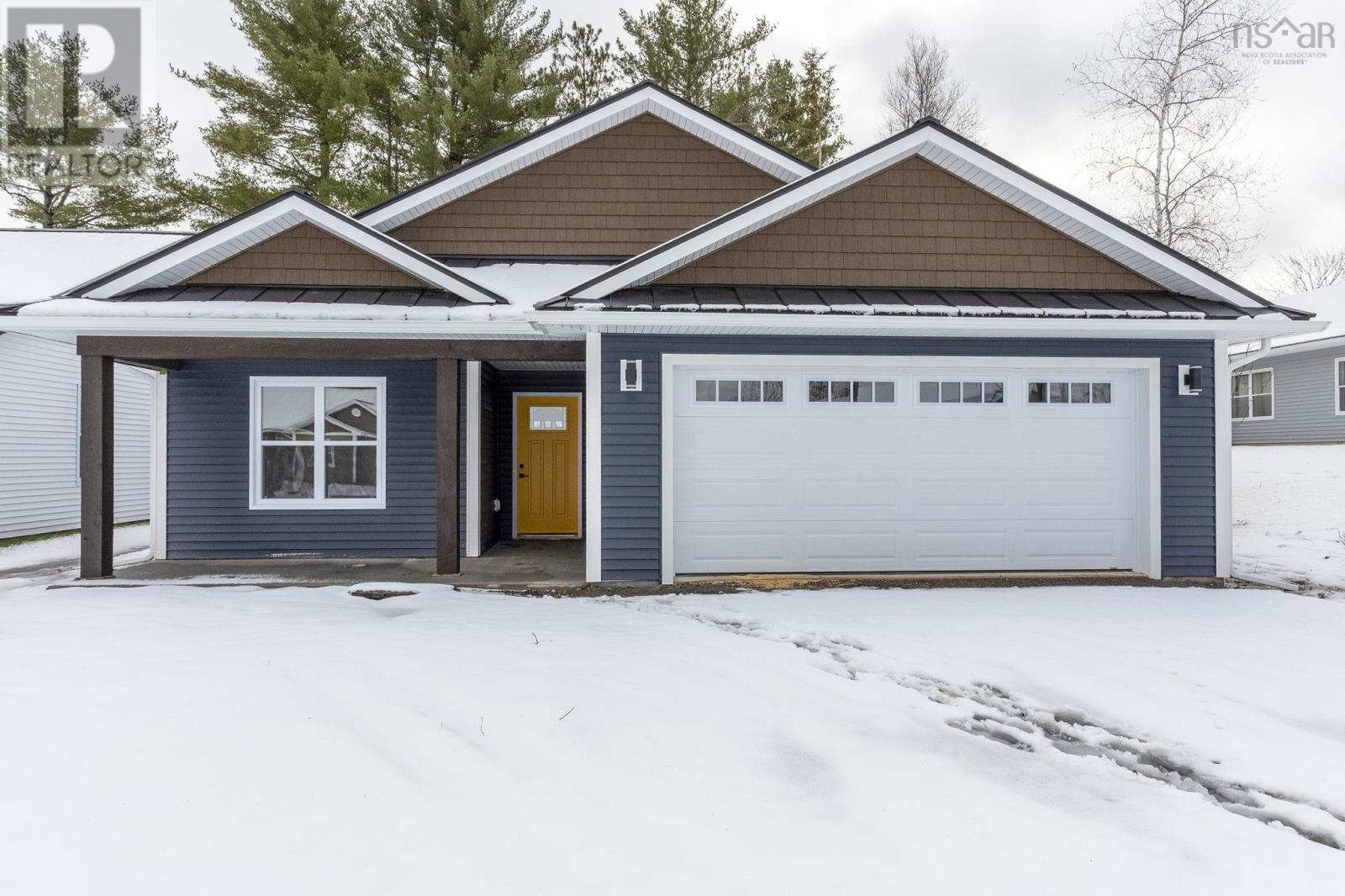 10 Peterson Street - 1
