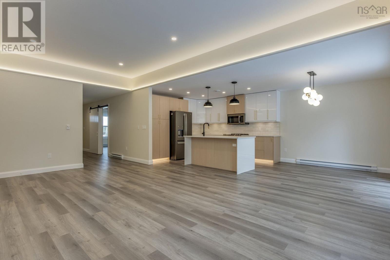 Property 14 of 36 of 10 Peterson Street