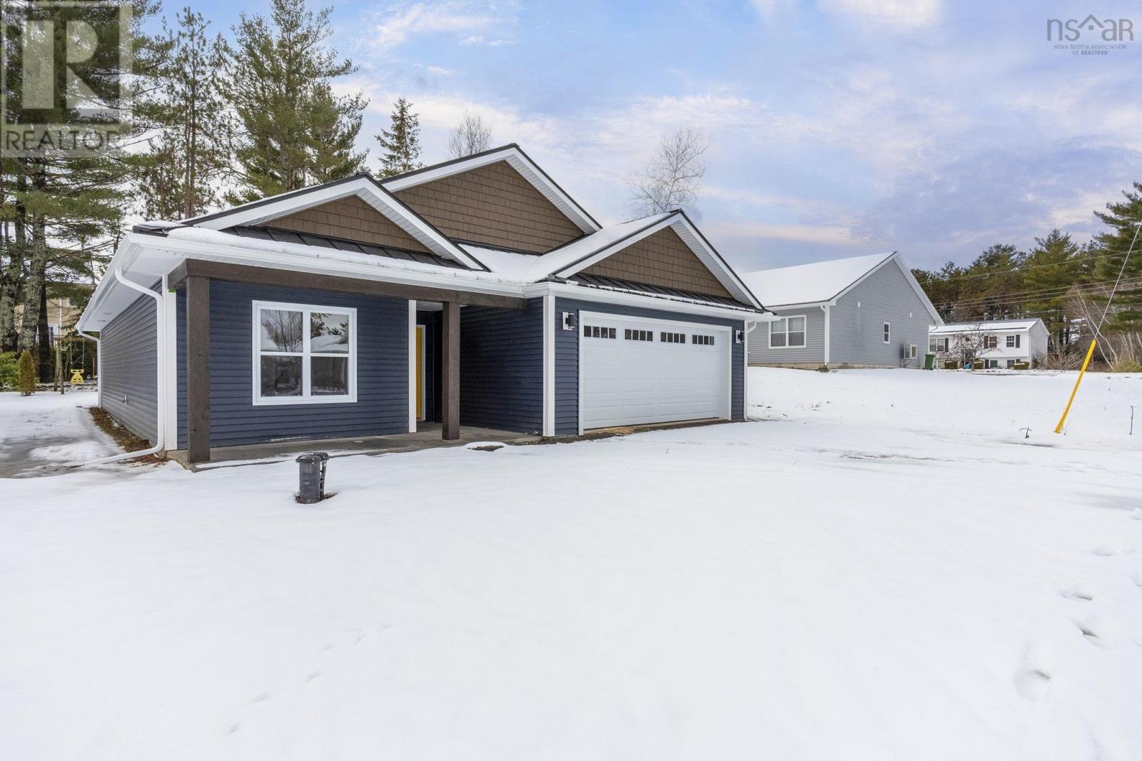 10 Peterson Street - 7