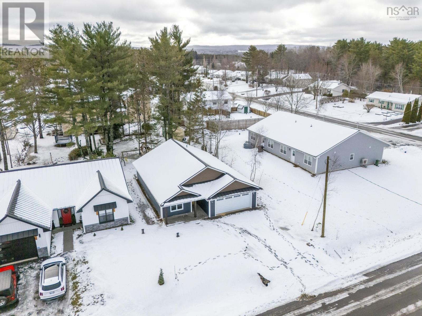 Property 8 of 36 of 10 Peterson Street