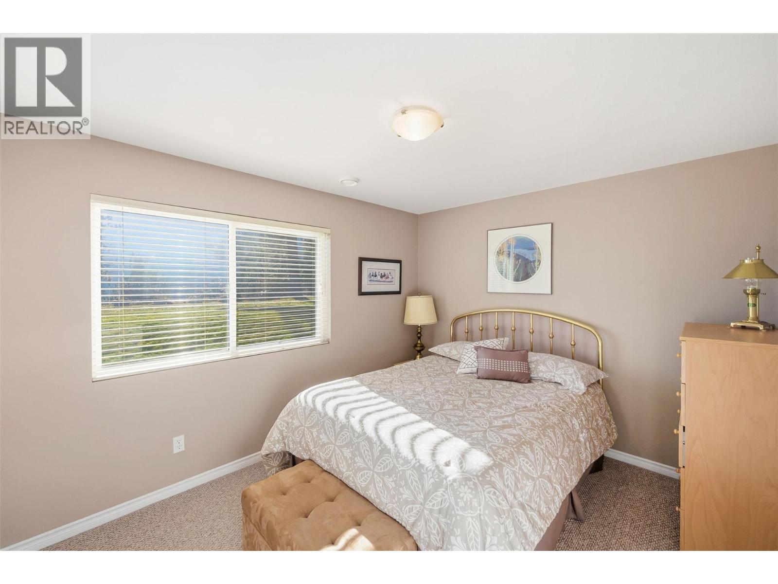  5291 Bradbury Street, Peachland