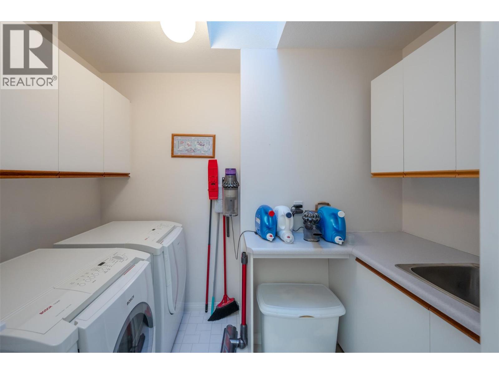  5291 Bradbury Street, Peachland