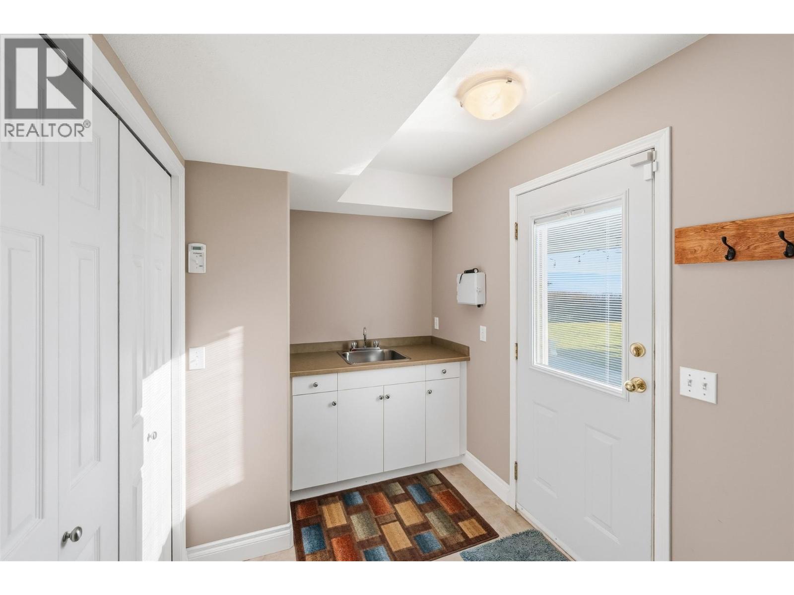  5291 Bradbury Street, Peachland