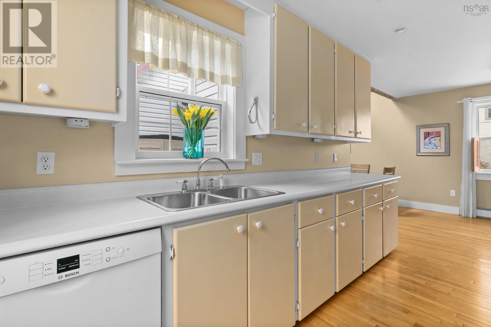 Property 12 of 33 of 181 Central Street