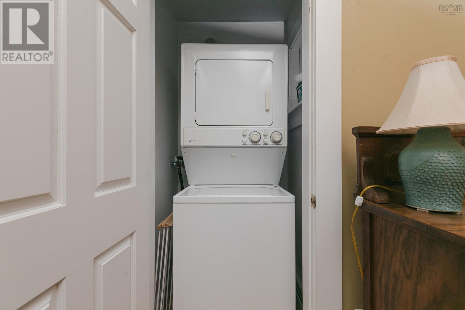 Property 15 of 33 of 181 Central Street