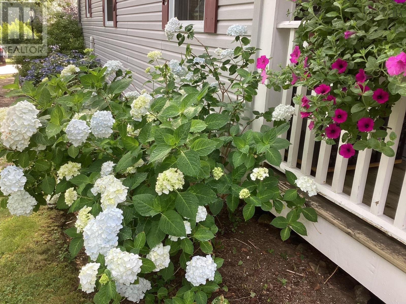 Property 30 of 33 of 181 Central Street