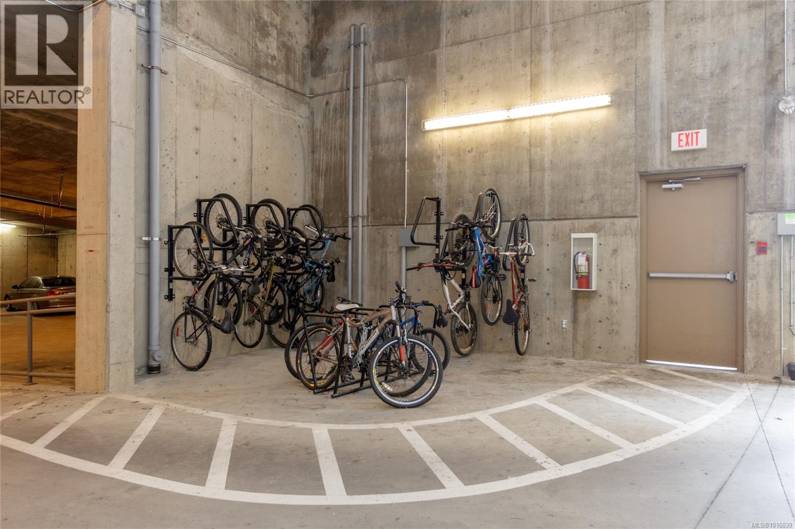 104 1395 Bear Mountain Parkway, Langford