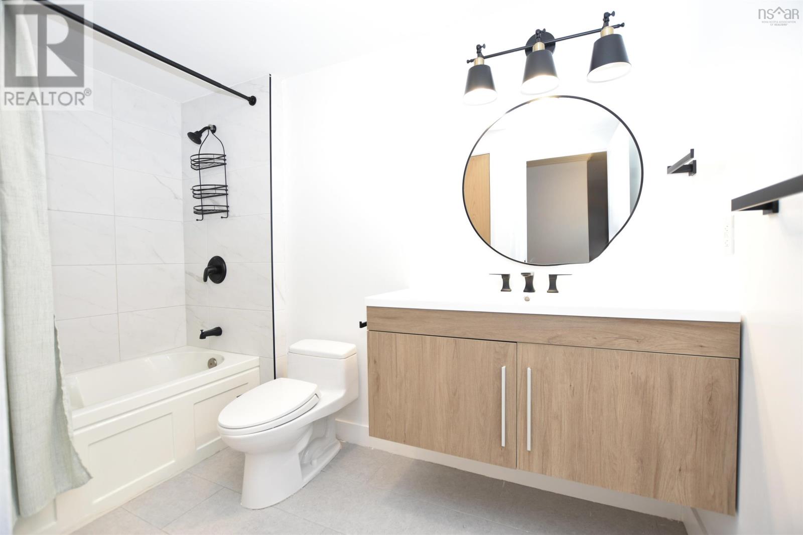 Property 9 of 22 of 300 5230 Tobin Street