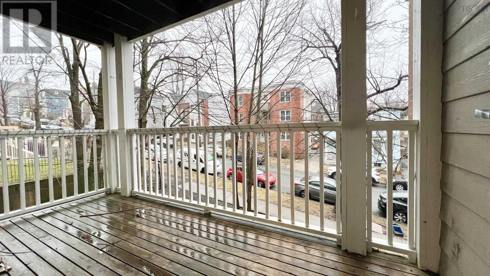 Property 18 of 22 of 300 5230 Tobin Street