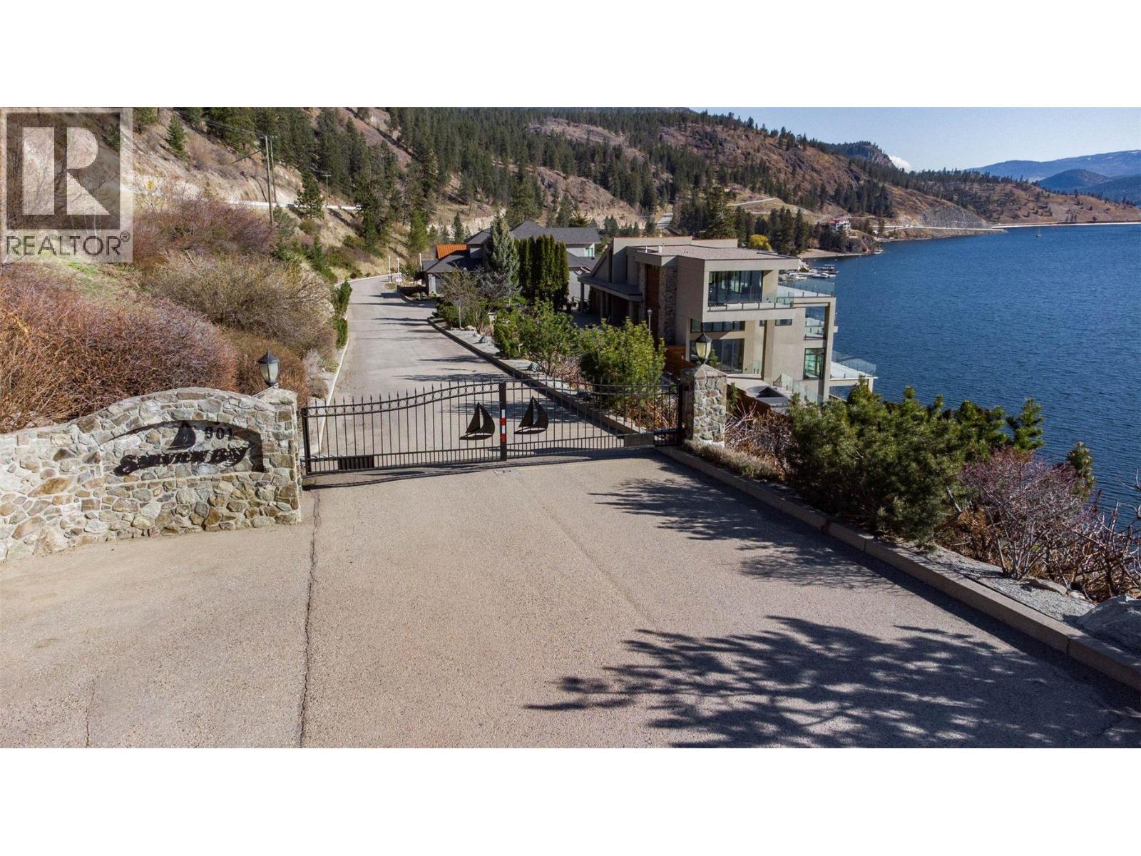 13 901 Westside Road South, West Kelowna