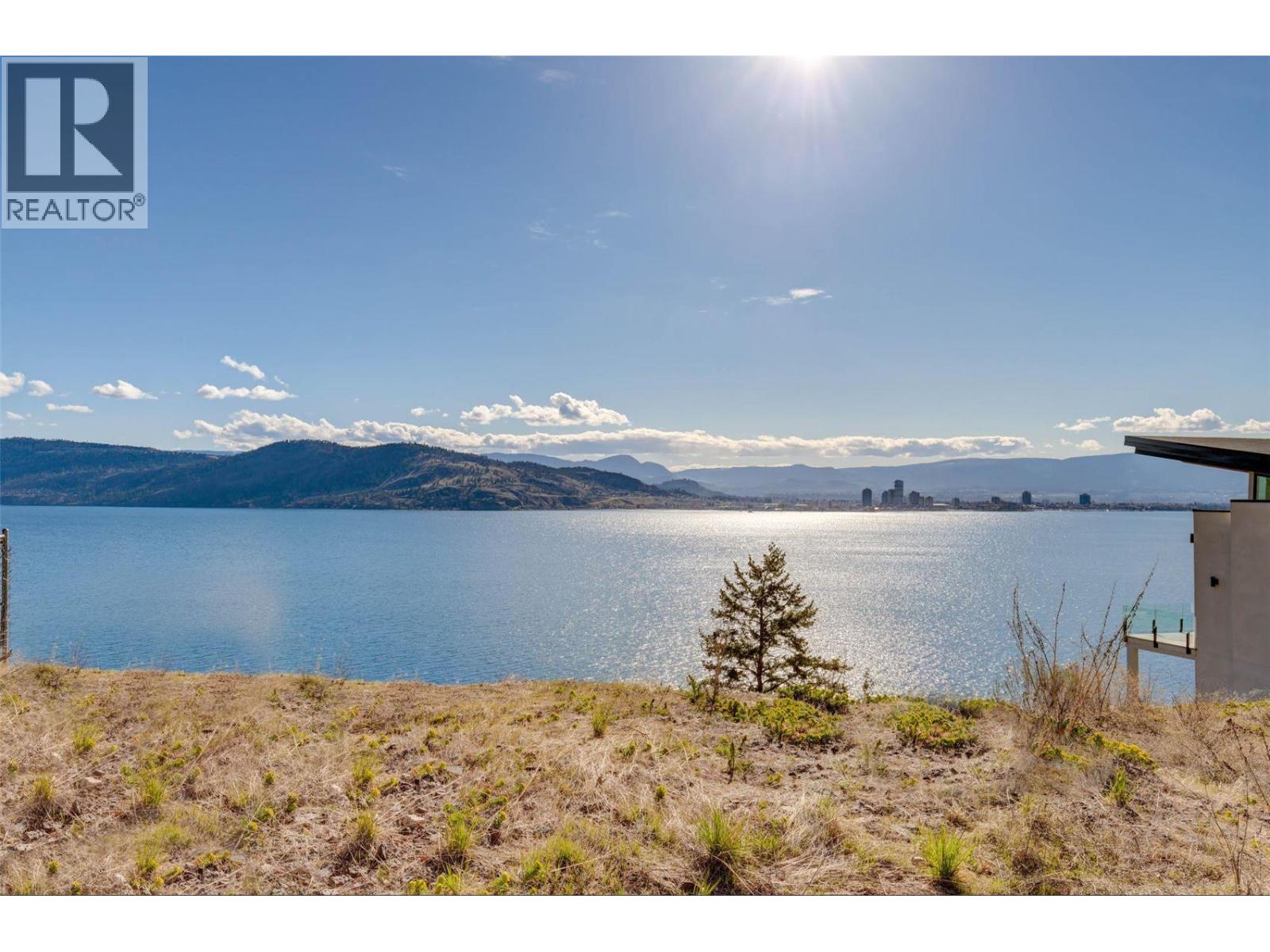 13 901 Westside Road South, West Kelowna