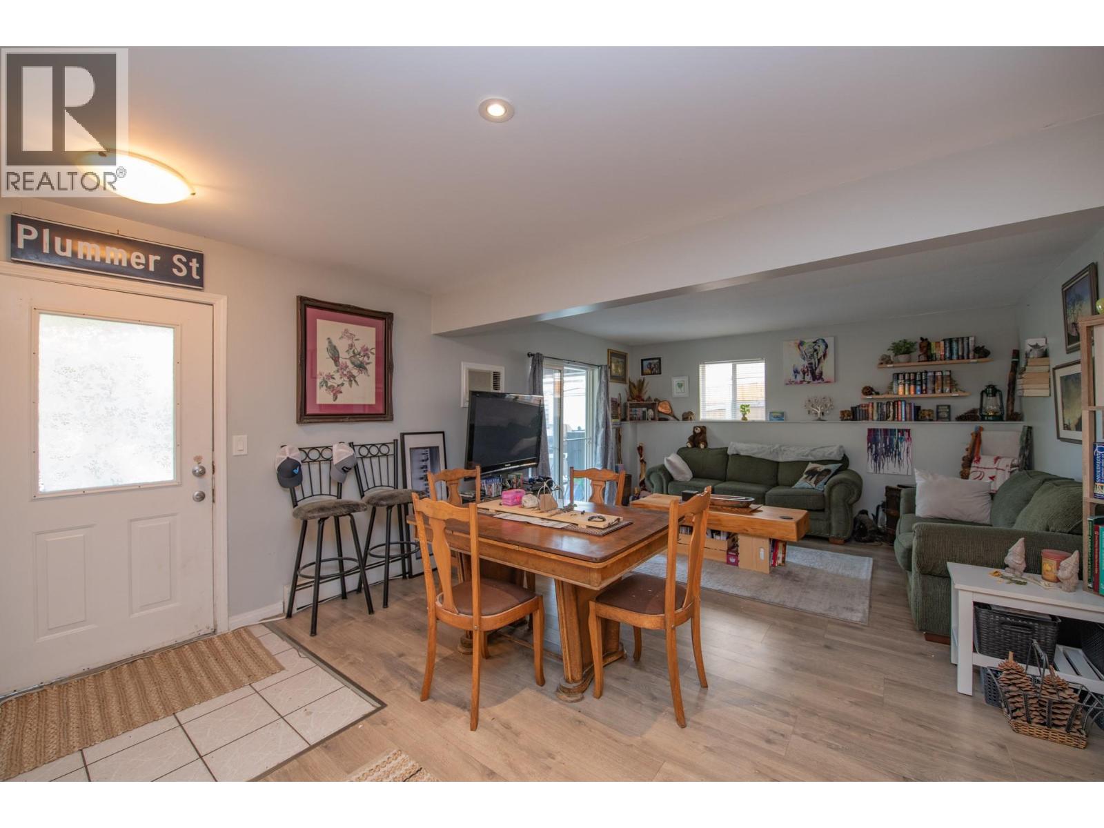  3908 Pleasant Valley Road, Vernon