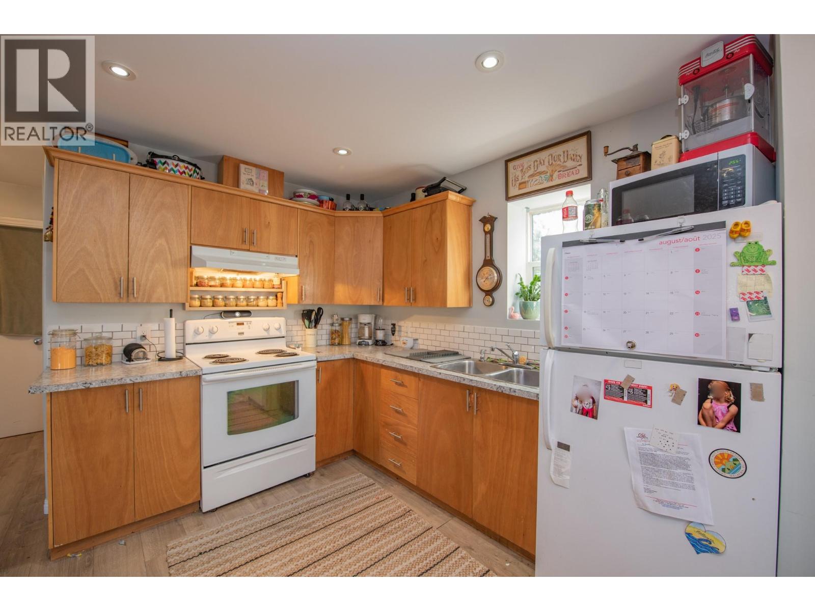  3908 Pleasant Valley Road, Vernon