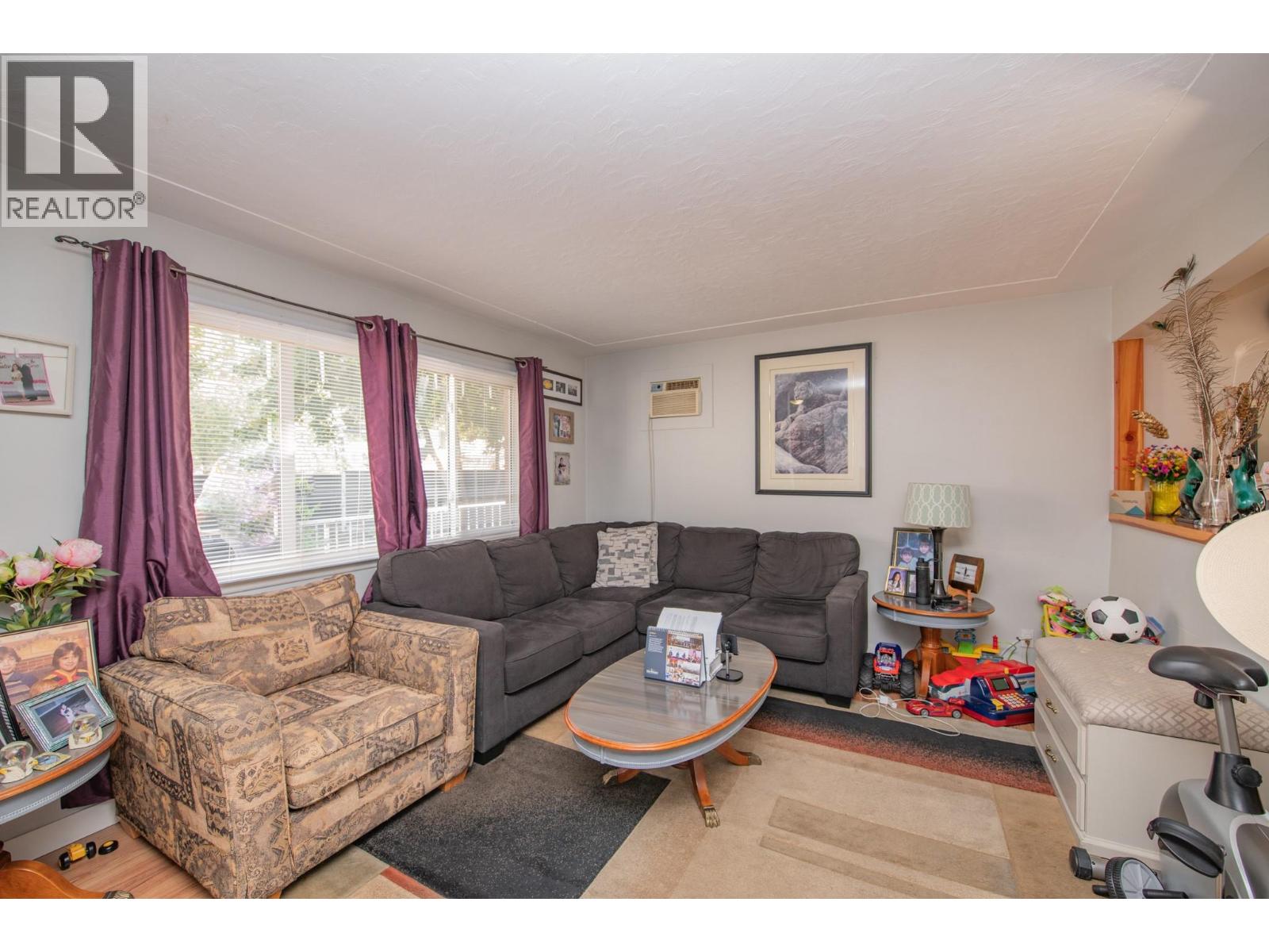  3908 Pleasant Valley Road, Vernon