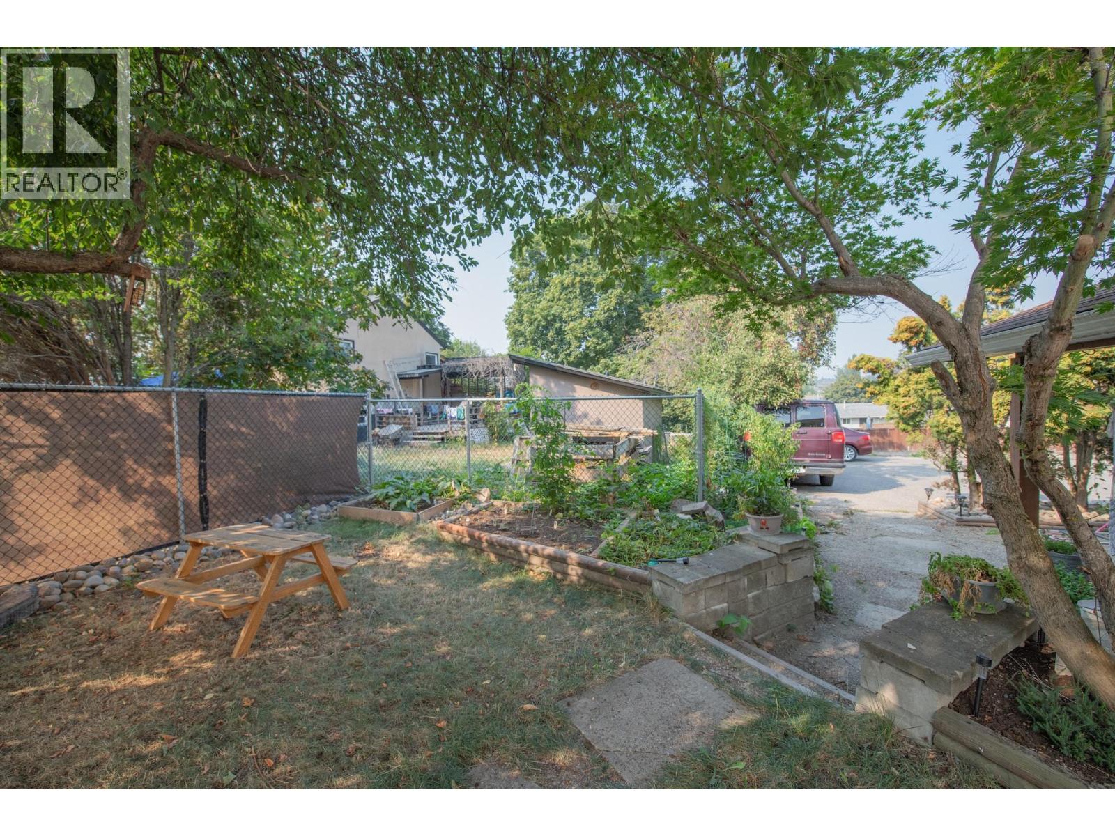  3908 Pleasant Valley Road, Vernon