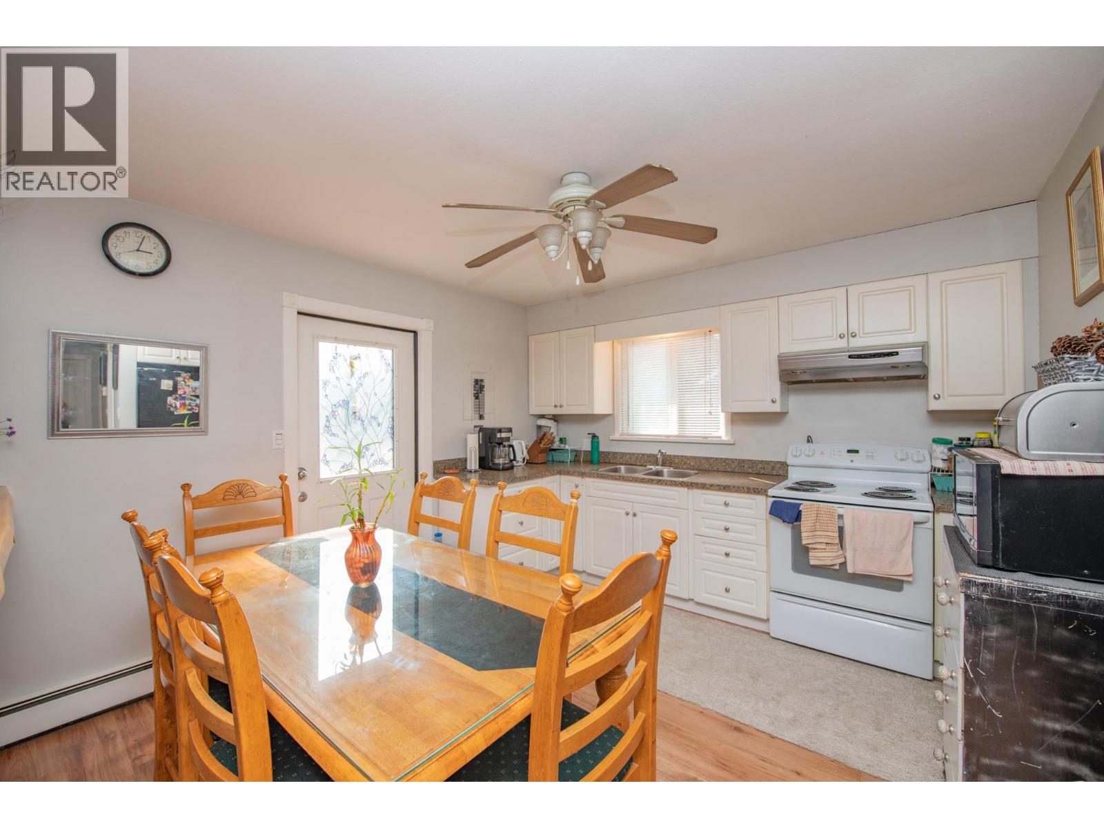  3908 Pleasant Valley Road, Vernon