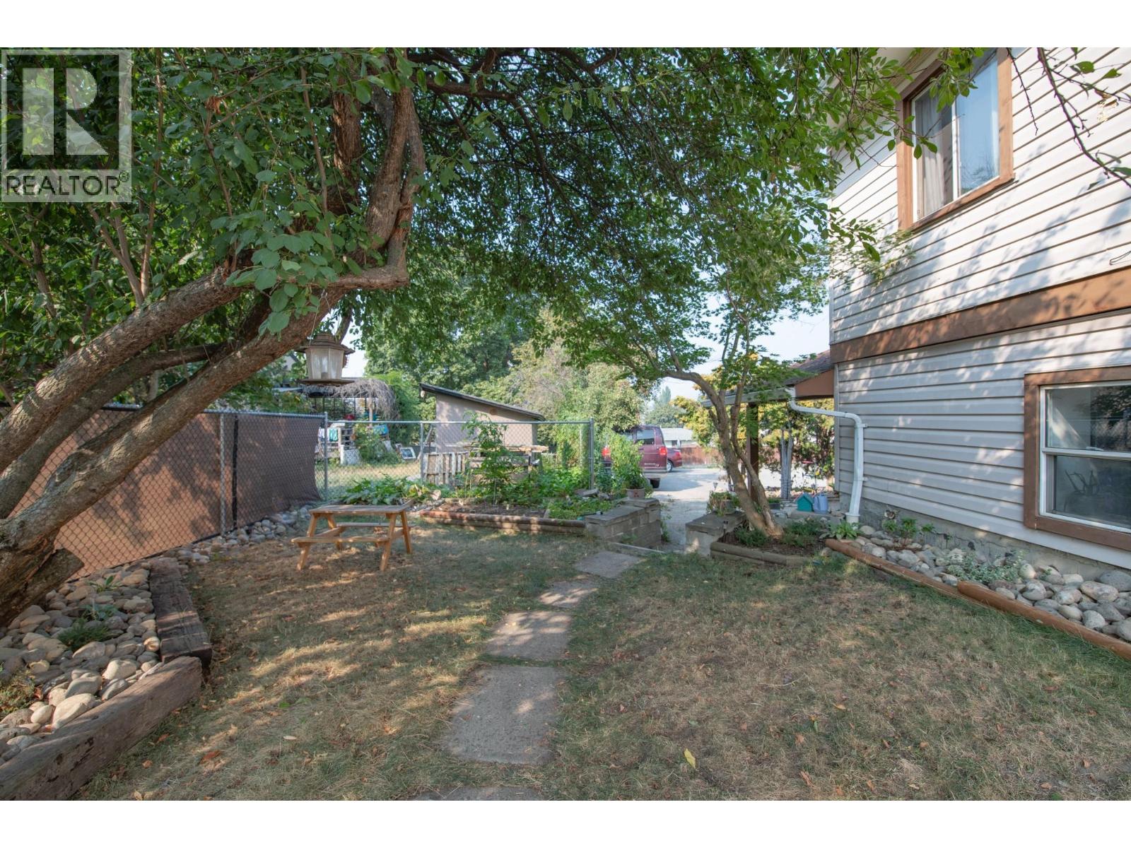  3908 Pleasant Valley Road, Vernon