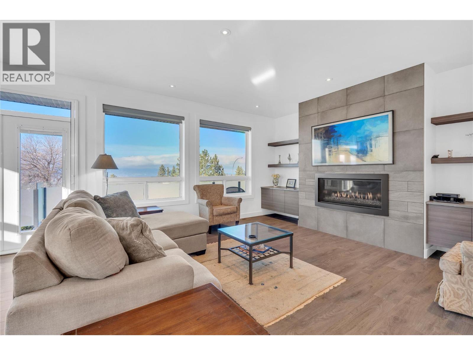  186 AVERY Place, Penticton