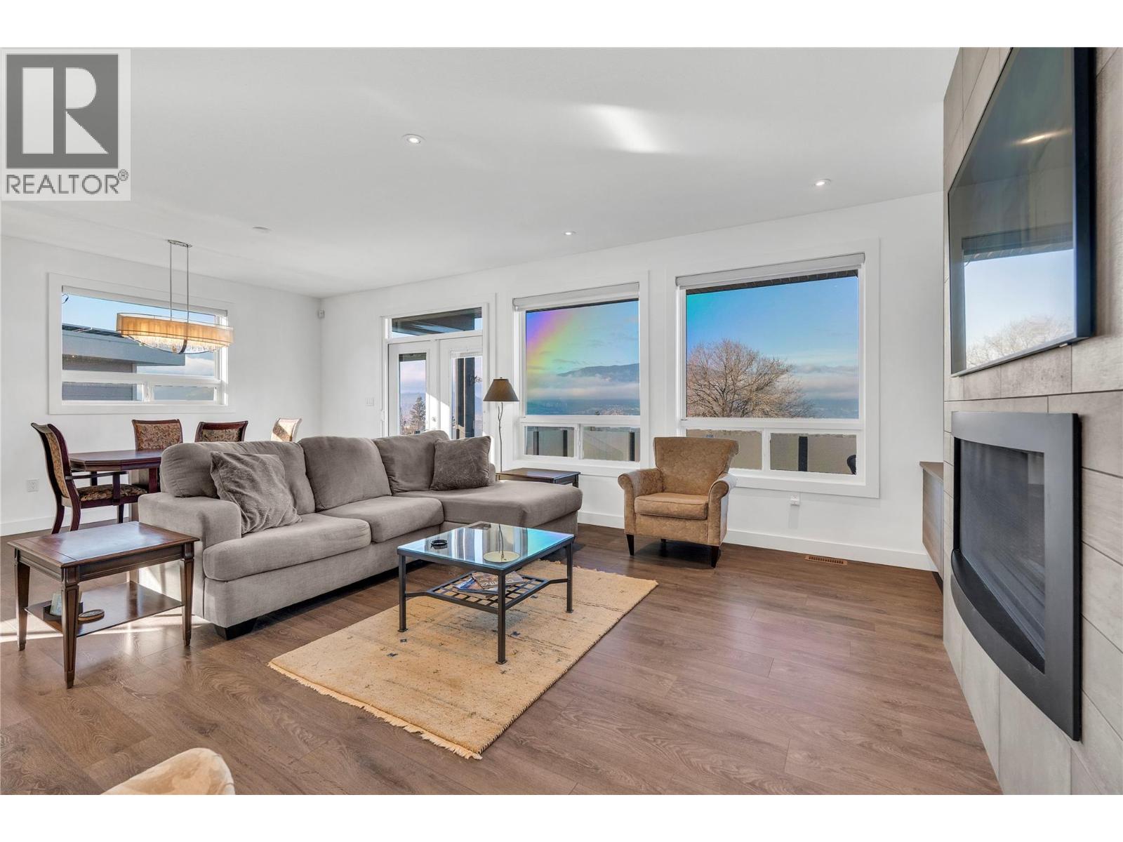  186 AVERY Place, Penticton