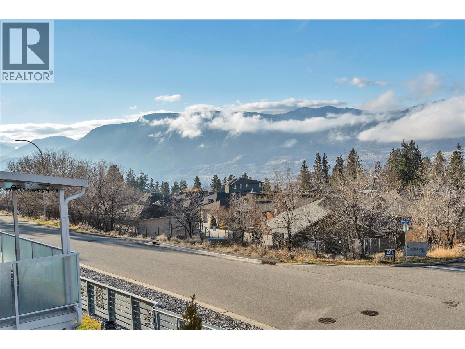 186 AVERY Place, Penticton