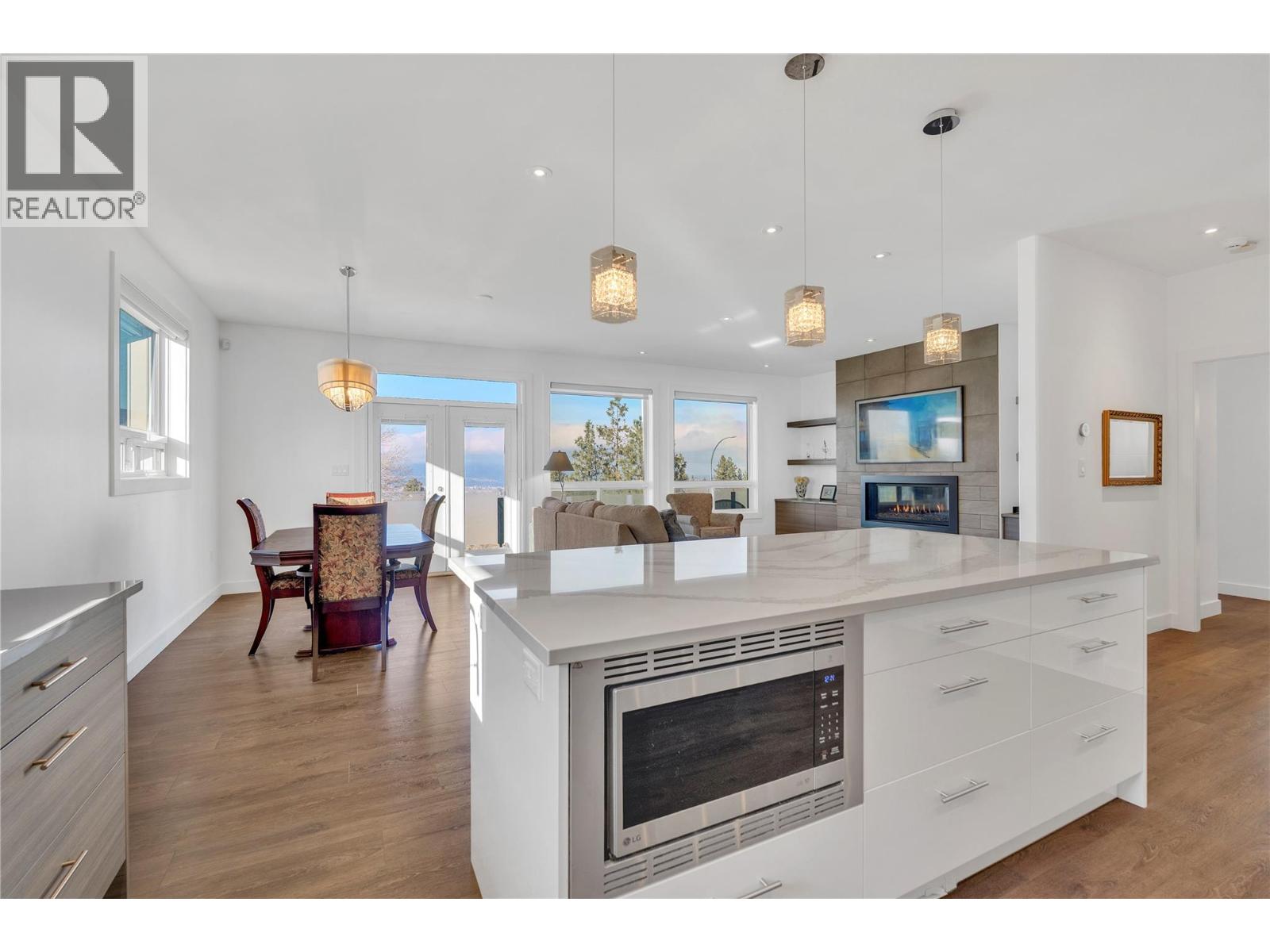  186 AVERY Place, Penticton