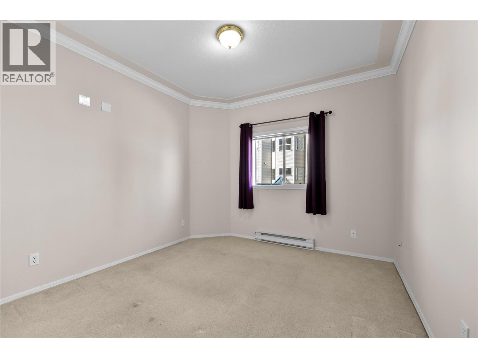 127 877 KLO Road, Kelowna