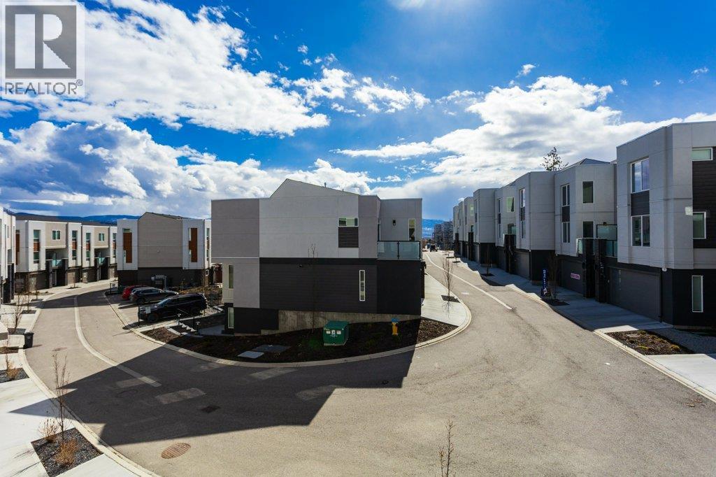 42 610 Academy Way, Kelowna