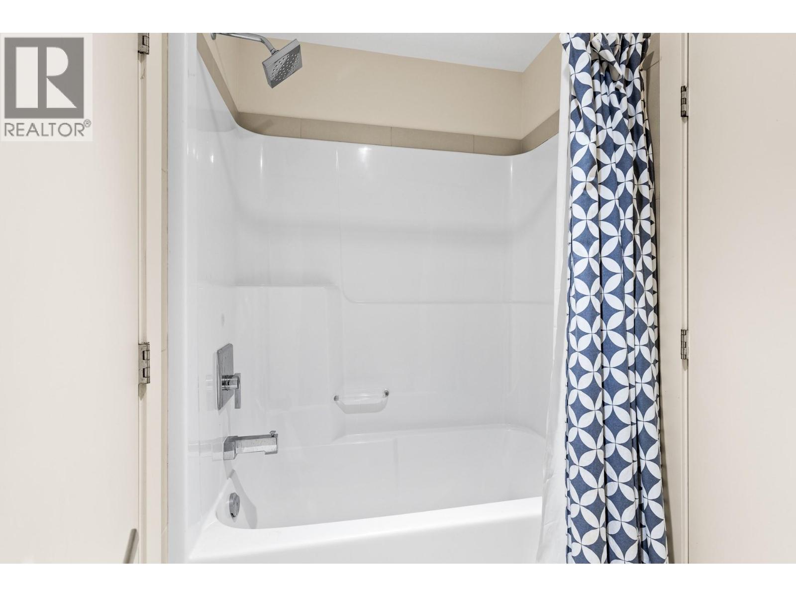 19 570 Sarsons Road, Kelowna